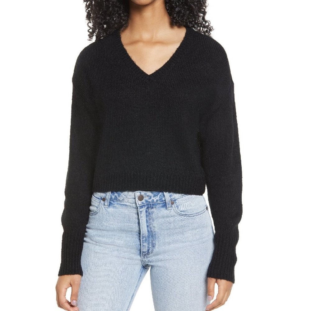 Bp. V-Neck Crop Sweater